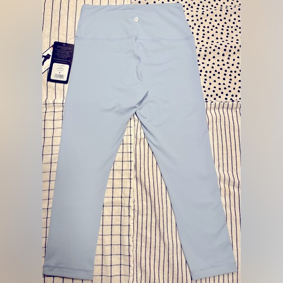 90 Degree by Reflex Lux Collection Capri Leggings Shadow Blue Size Small NWT - Picture 2 of 5